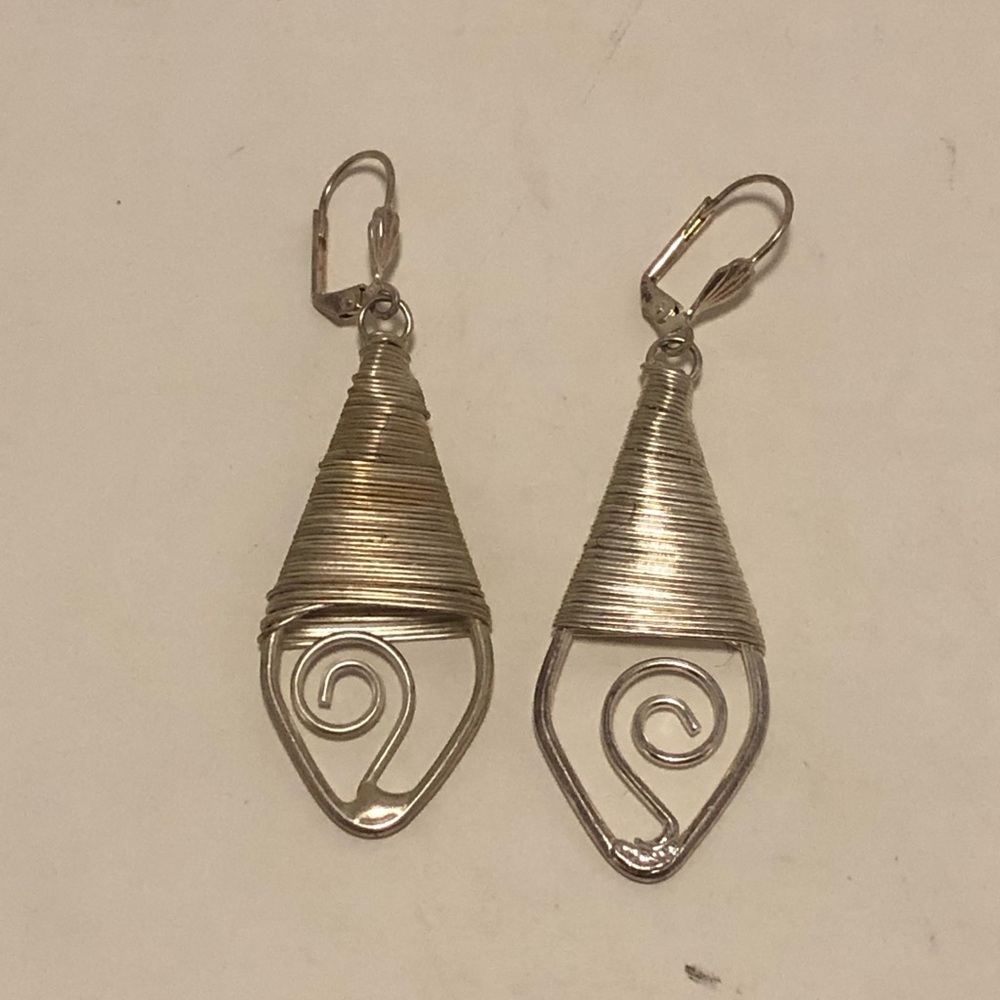 Elegant Silver Tone Wire Wrapped Earrings